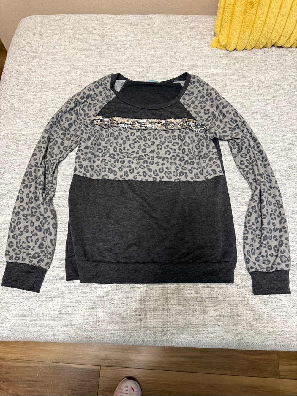 Gray Leopard Print Colorblock Pullover Sweater with Sequin Trim